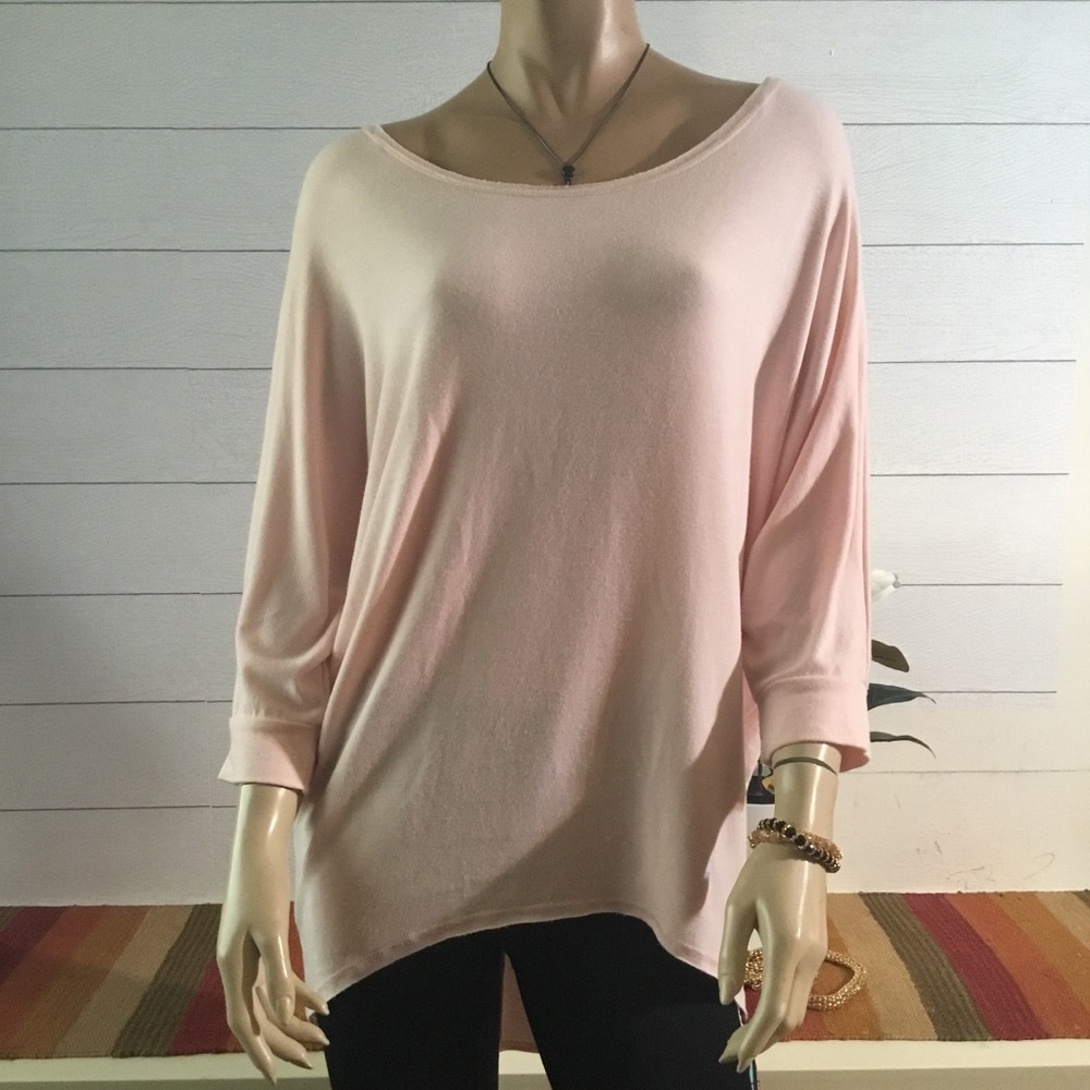 M. Fredric collection -  pink sweater (D70